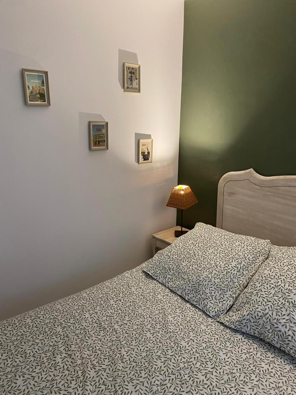 Appartement Au Pied Des Alpilles